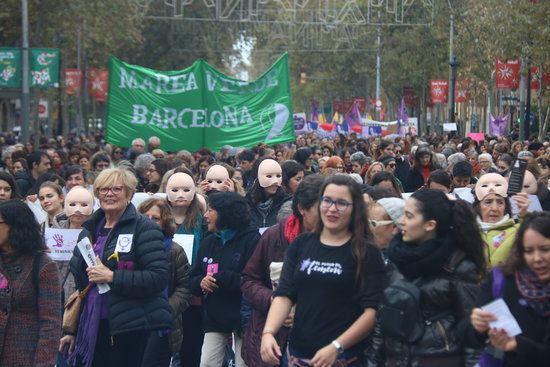 The demonstration to protest violence against women in Barcelona (by ACN)